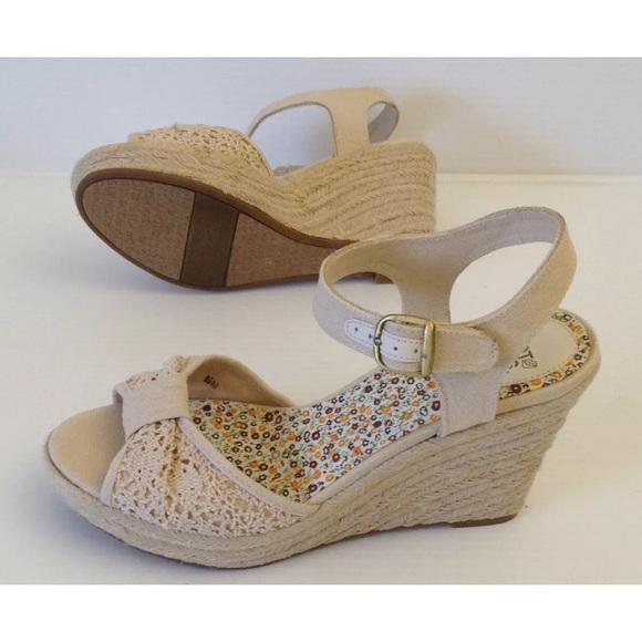 Hot Kiss Shoes - Wedge Espadrilles Sandals